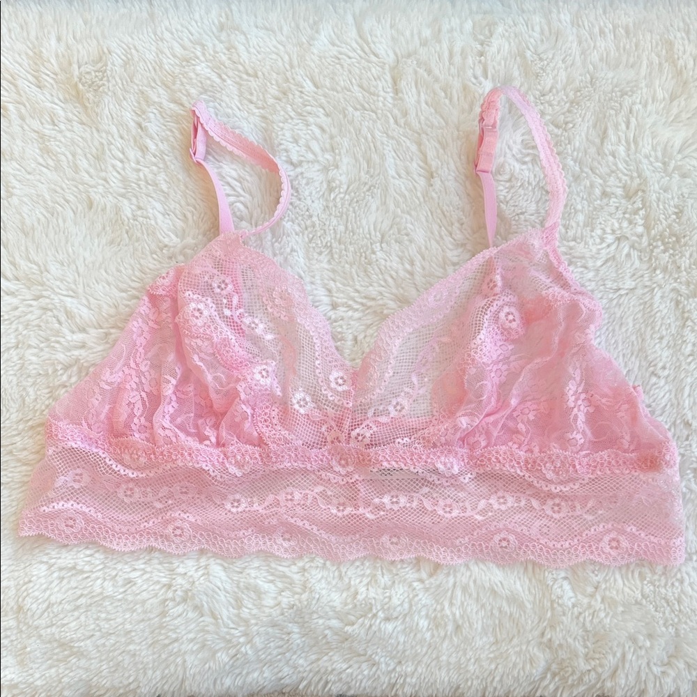 Elegant Pink Lace Bralette